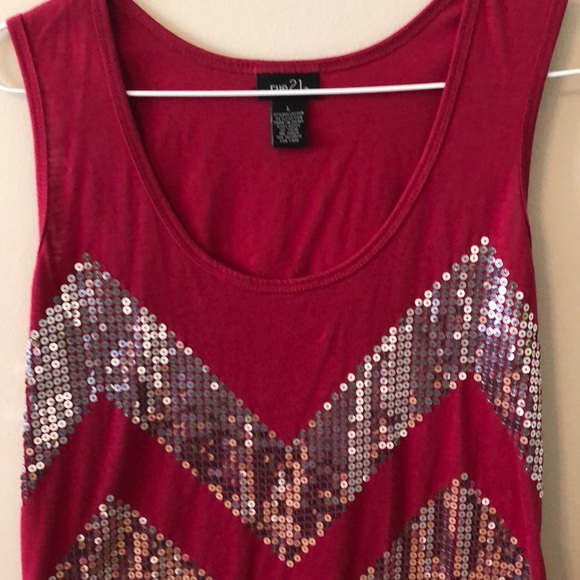 Gorgeous soft sequins tank top l - Picture 3 of 6